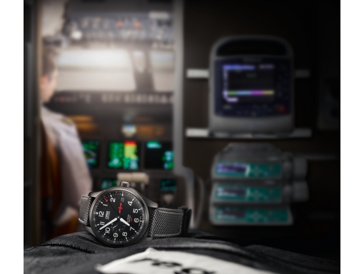 Новая модель Oris GMT Rega Limited Edition. Круглосуточная служба спасения