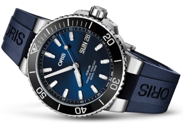 ORIS AQUIS С УКАЗАТЕЛЯМИ ДНЯ НЕДЕЛИ И ДАТЫ УВЕЛИЧЕННОГО РАЗМЕРА