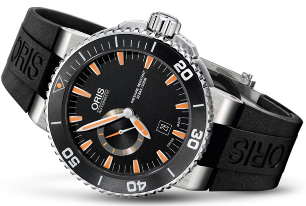 ORIS AQUIS С МАЛЕНЬКОЙ СЕКУНДНОЙ СТРЕЛКОЙ И УКАЗАТЕЛЕМ ДАТЫ