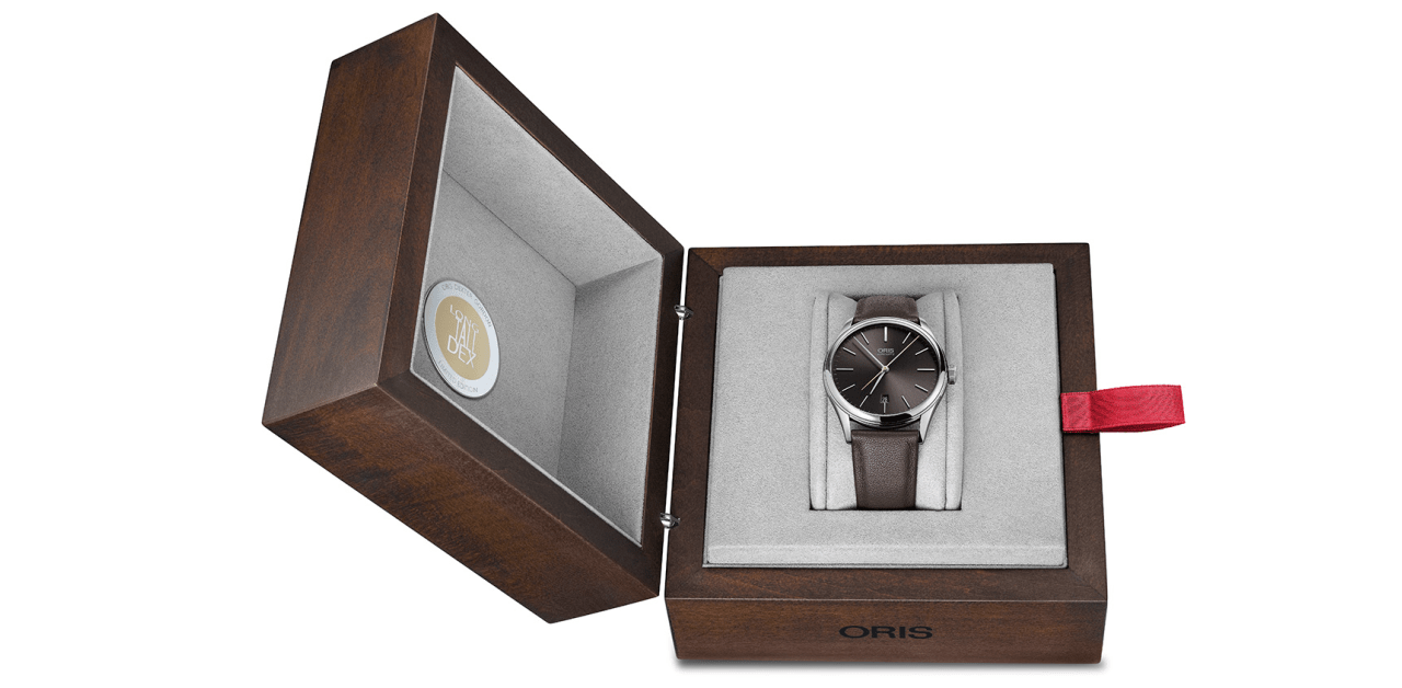 Часы Oris